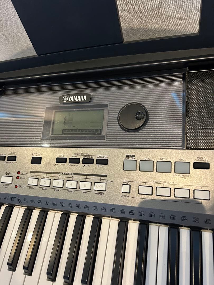 【状態良好】YAMAHA PSR-E443 61鍵盤 電子キーボード