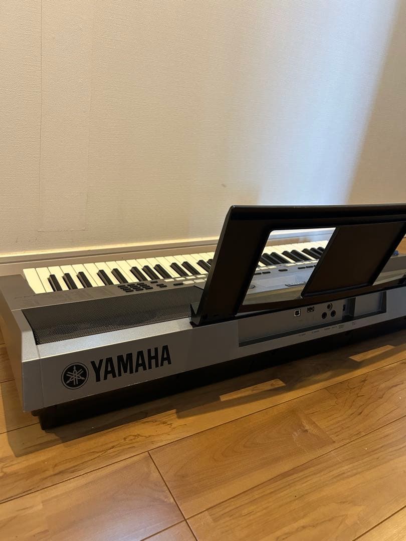 【状態良好】YAMAHA PSR-E443 61鍵盤 電子キーボード