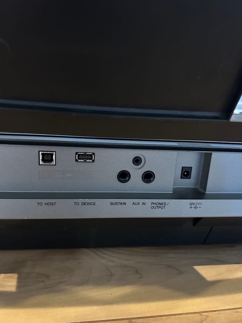 【状態良好】YAMAHA PSR-E443 61鍵盤 電子キーボード