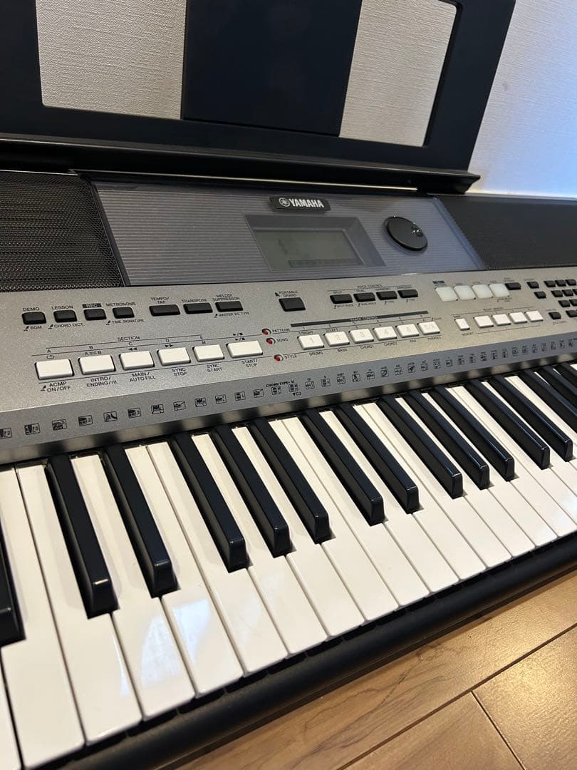 【状態良好】YAMAHA PSR-E443 61鍵盤 電子キーボード