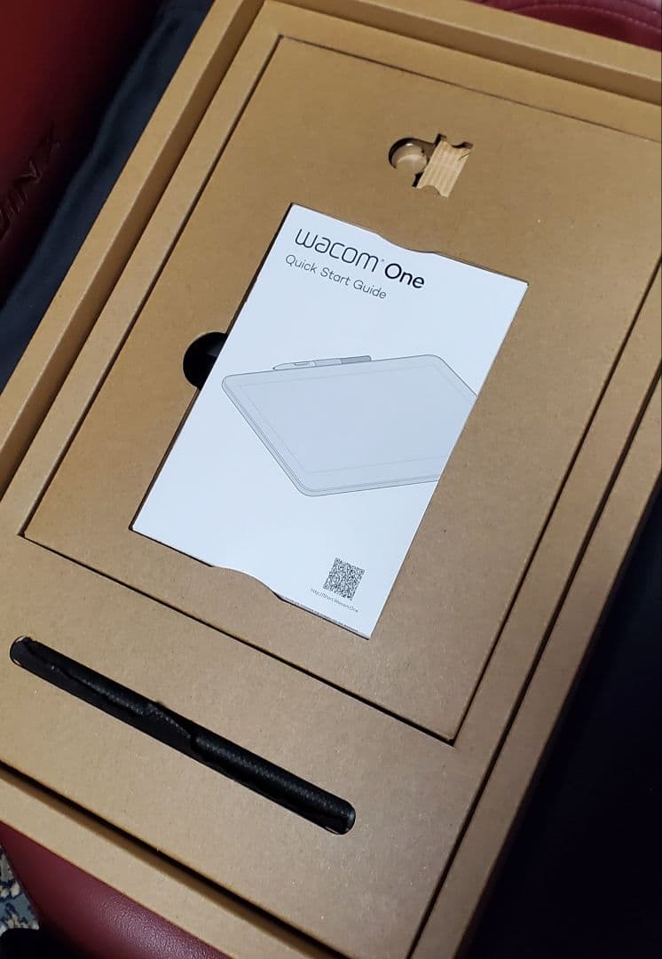 【液タブ】Wacom One 13 touch（DTH134W4D）※オマケ付き