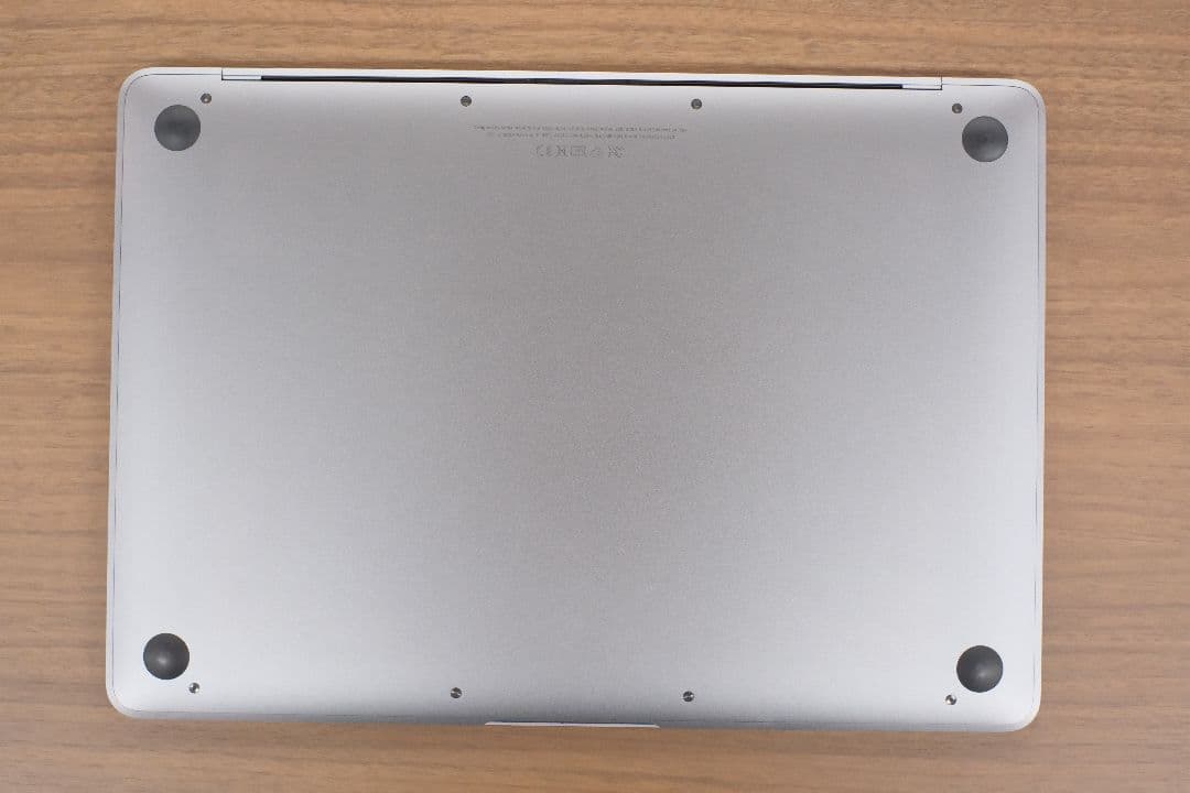 【充放電60回】12インチMacBook 2017 m3 16GB