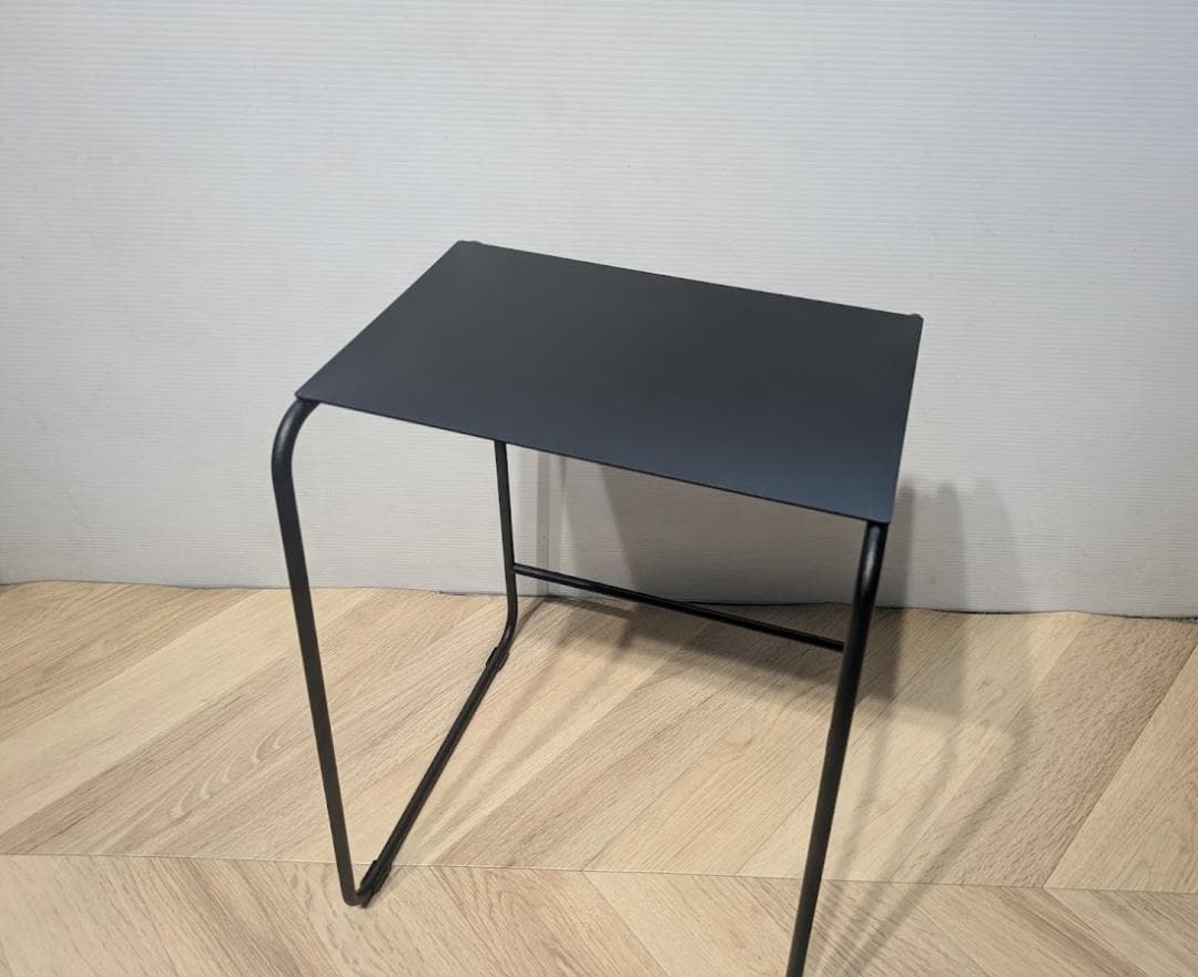直接引取可 KUROSHIRO シンプル スツール 燕三条 職人の技術 近隣配送
