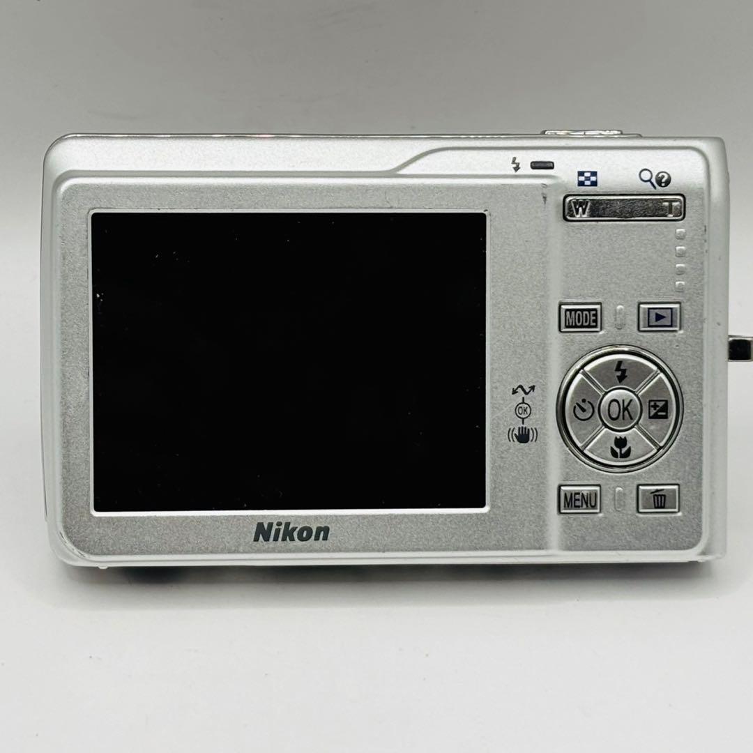ア　Nikon COOLPIX S200 コンパクトデジタルカメラ