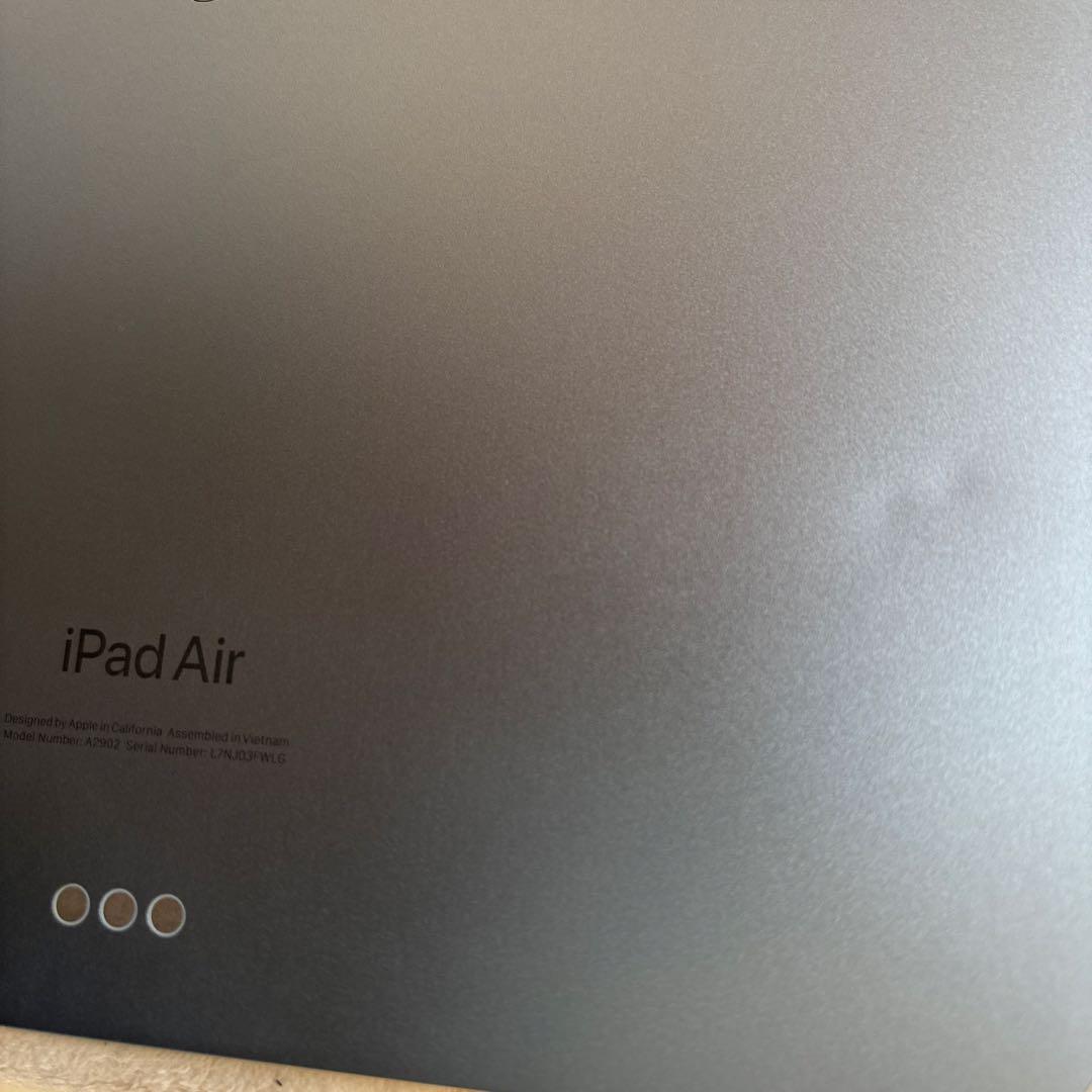 【M2】iPad Air 11インチ 第6世代 128GB 94% 傷凹み