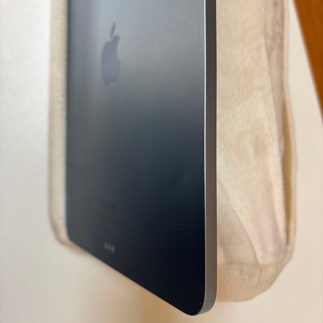 【M2】iPad Air 11インチ 第6世代 128GB 94% 傷凹み