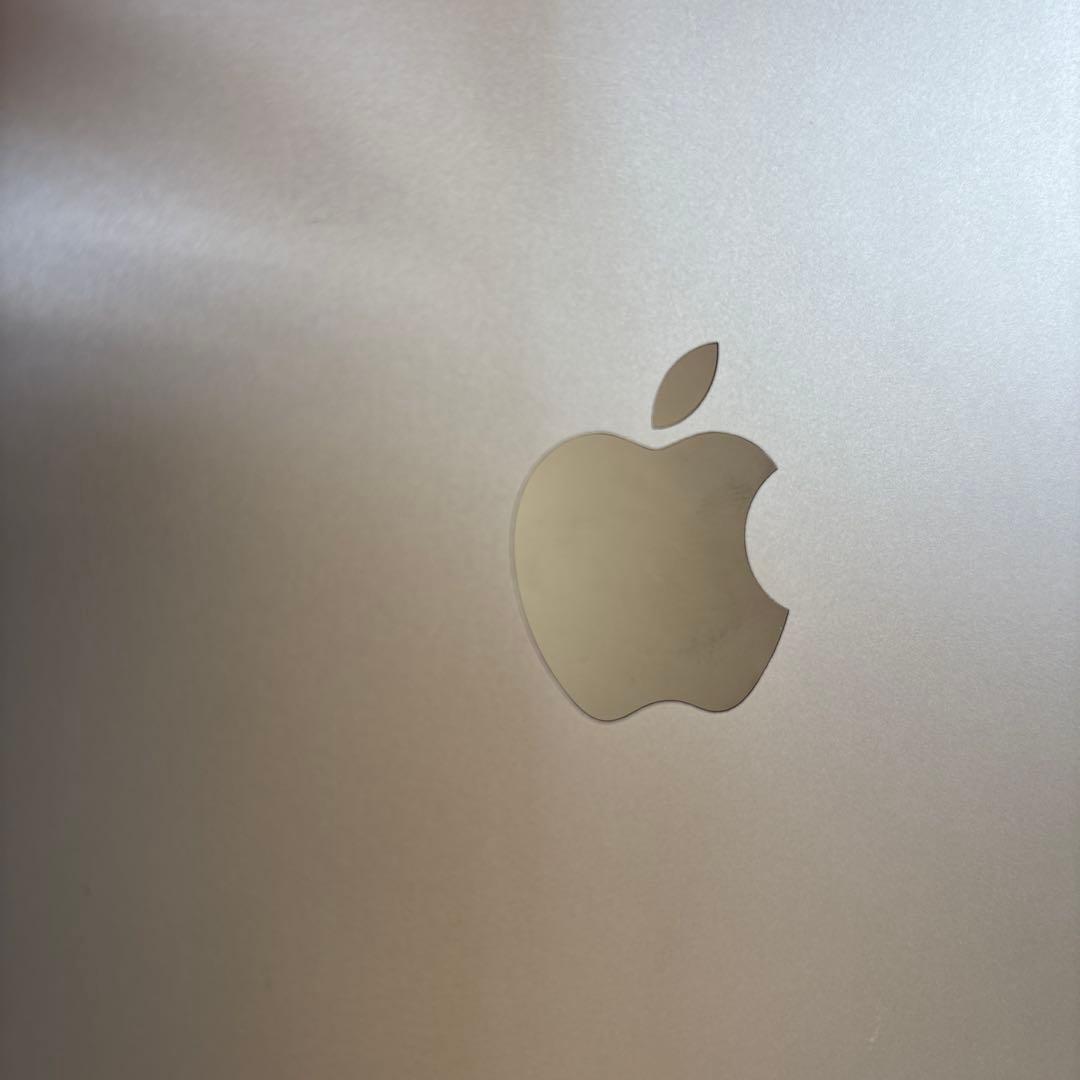 【M2】iPad Air 11インチ 第6世代 128GB 94% 傷凹み