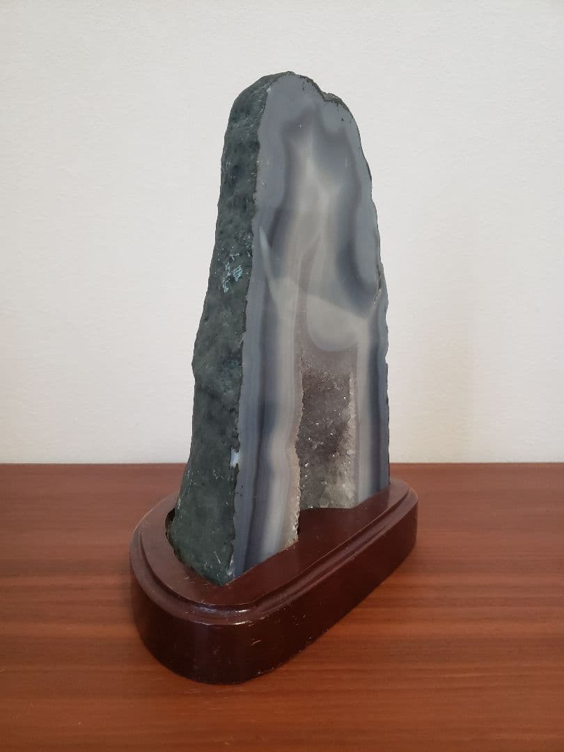 アゲート 瑪瑙ドーム　ジオード 水晶