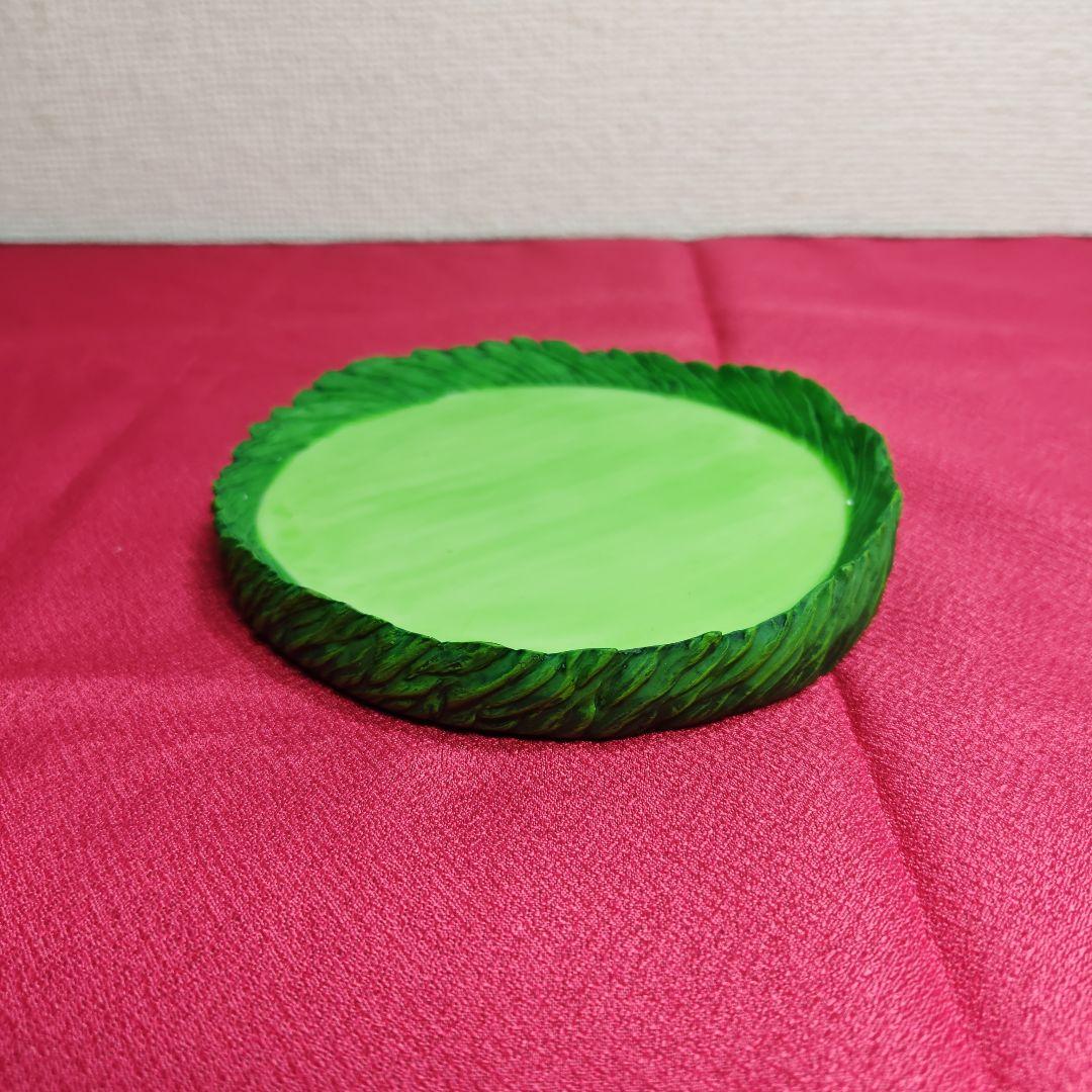 ジブリ　となりのトトロ　プランター　ネコバス疾走