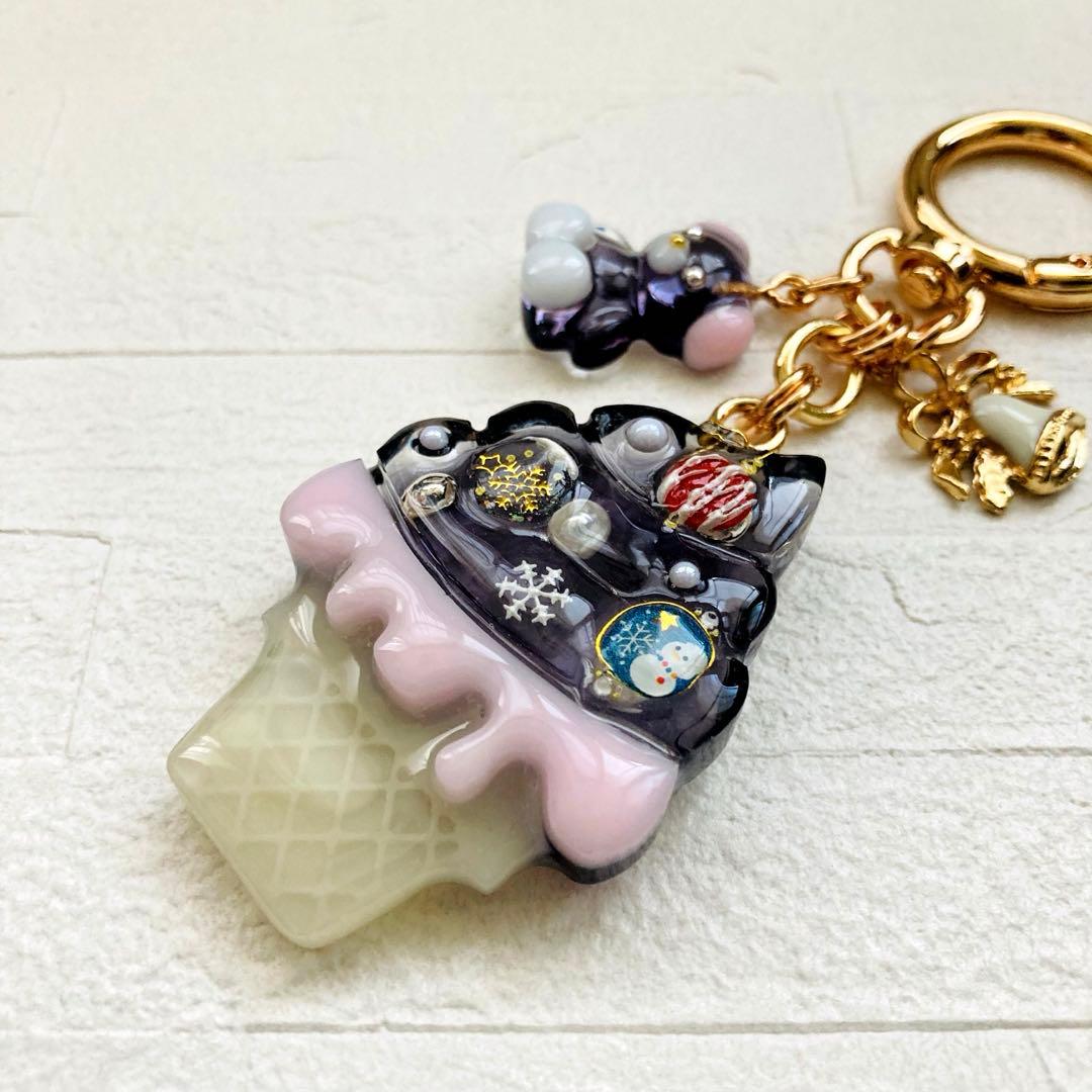 メロちゃんページ　名入れチーム、レジンキーホルダー4点