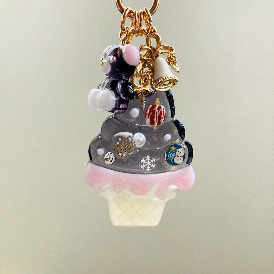 メロちゃんページ　名入れチーム、レジンキーホルダー4点