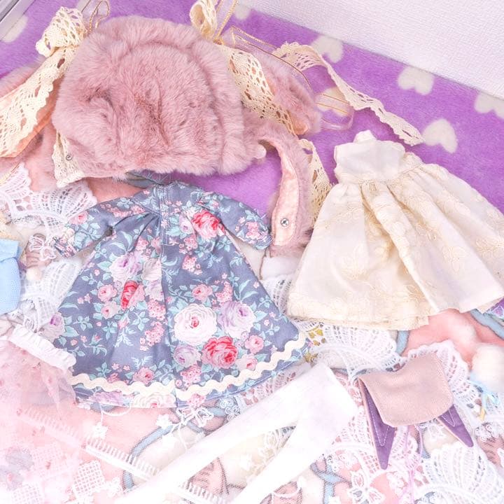 ブライスアウトフィット衣装　ブライス用　可愛いワンピース8点セット　Blythe