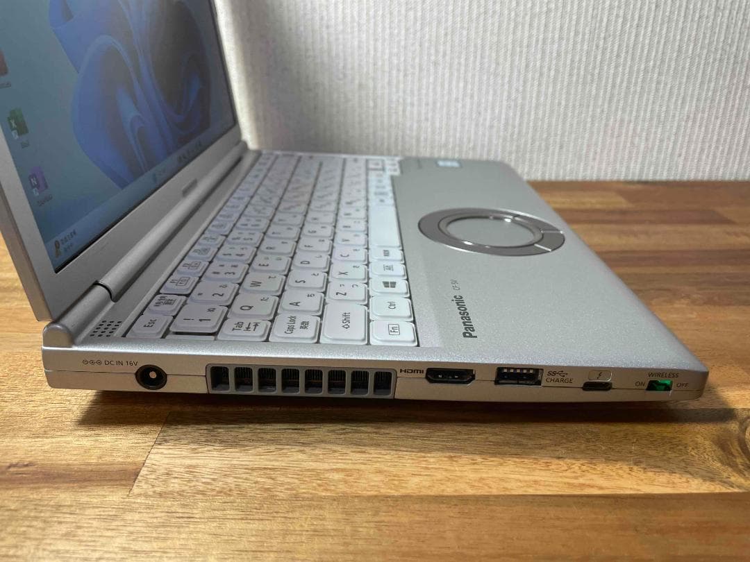 Win11 Office CF-SV7 メモリ8GB SSD128GB 難あり品