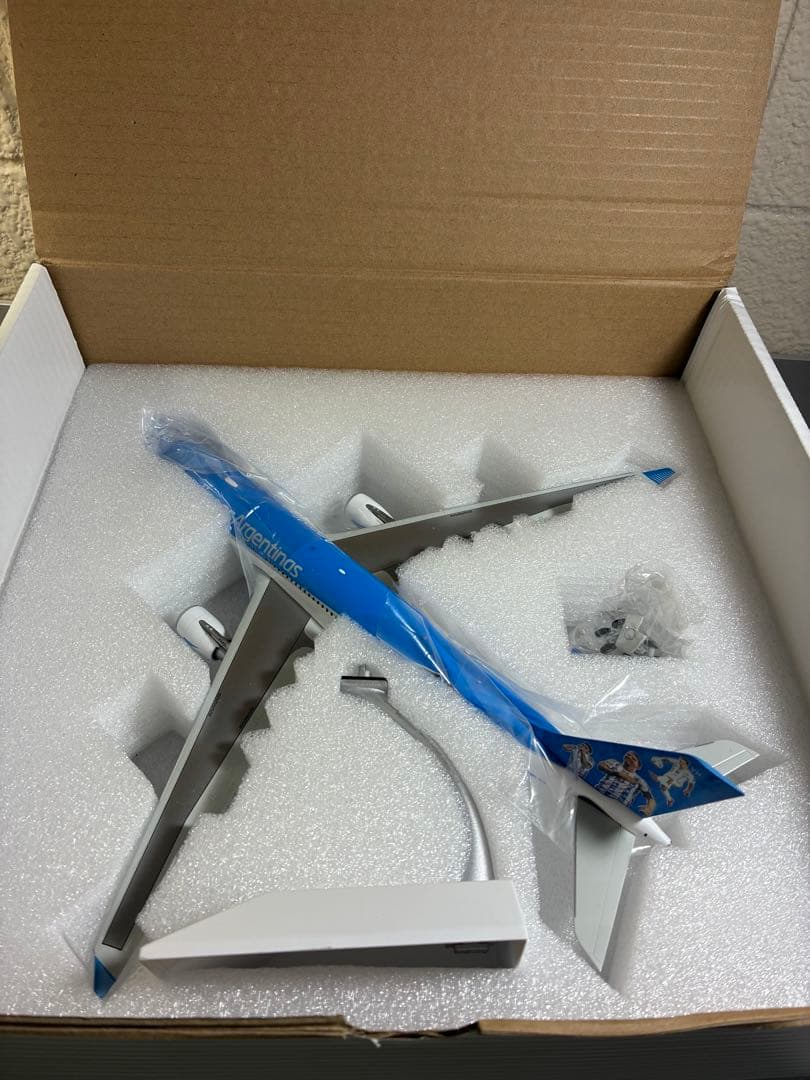 Jcwings アルゼンチン航空 a330-200 1/200