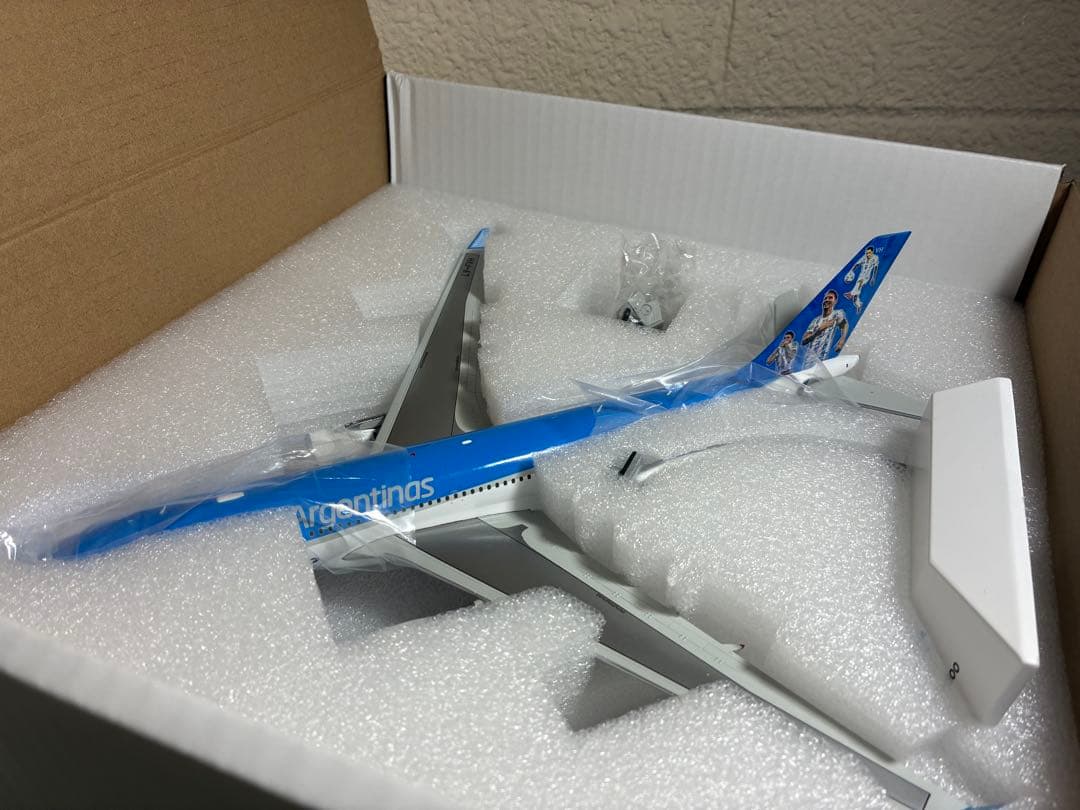 Jcwings アルゼンチン航空 a330-200 1/200