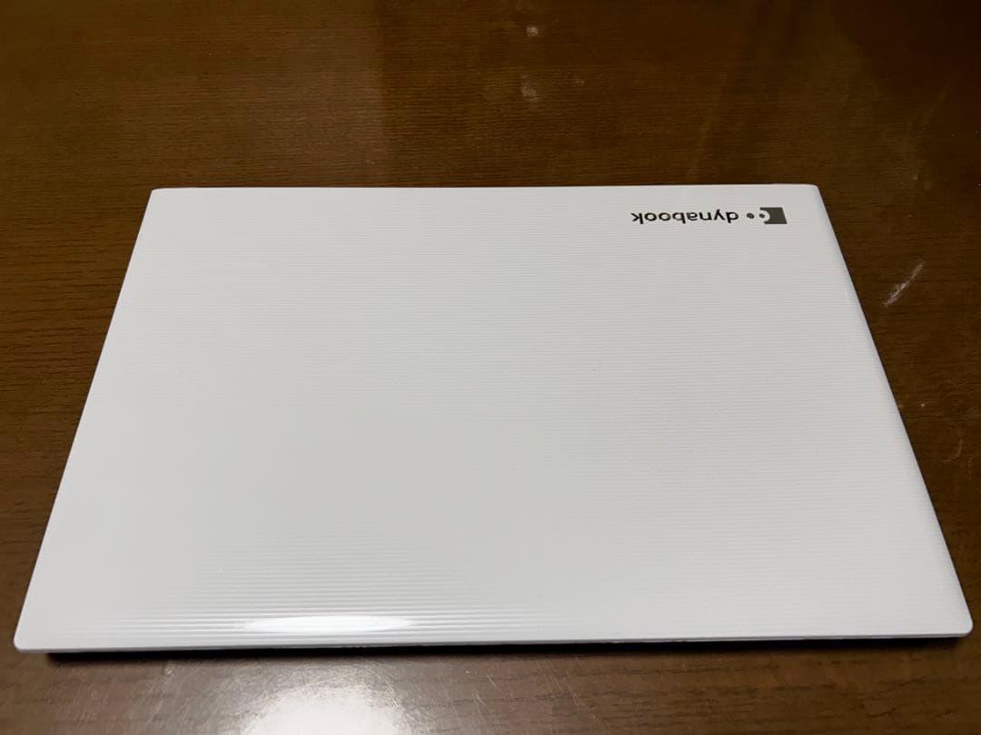 dynabook ホワイトノートPC
