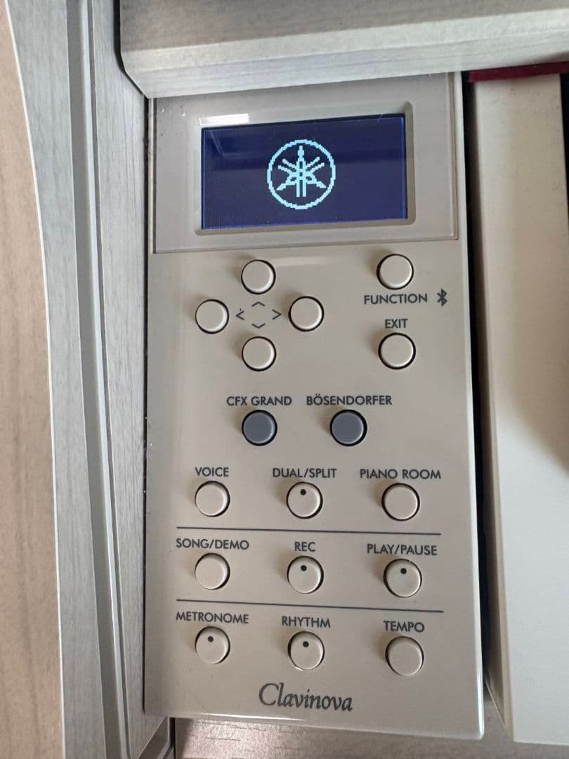 YAMAHA CLP-745 ホワイト 電子ピアノ