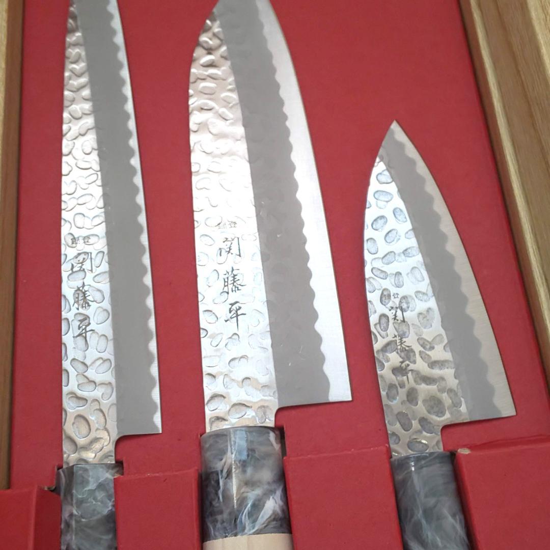 【贈り物に！】関藤平 鎚起 柳刃（刺身） 三徳 小出刃 包丁セット（箱あり）