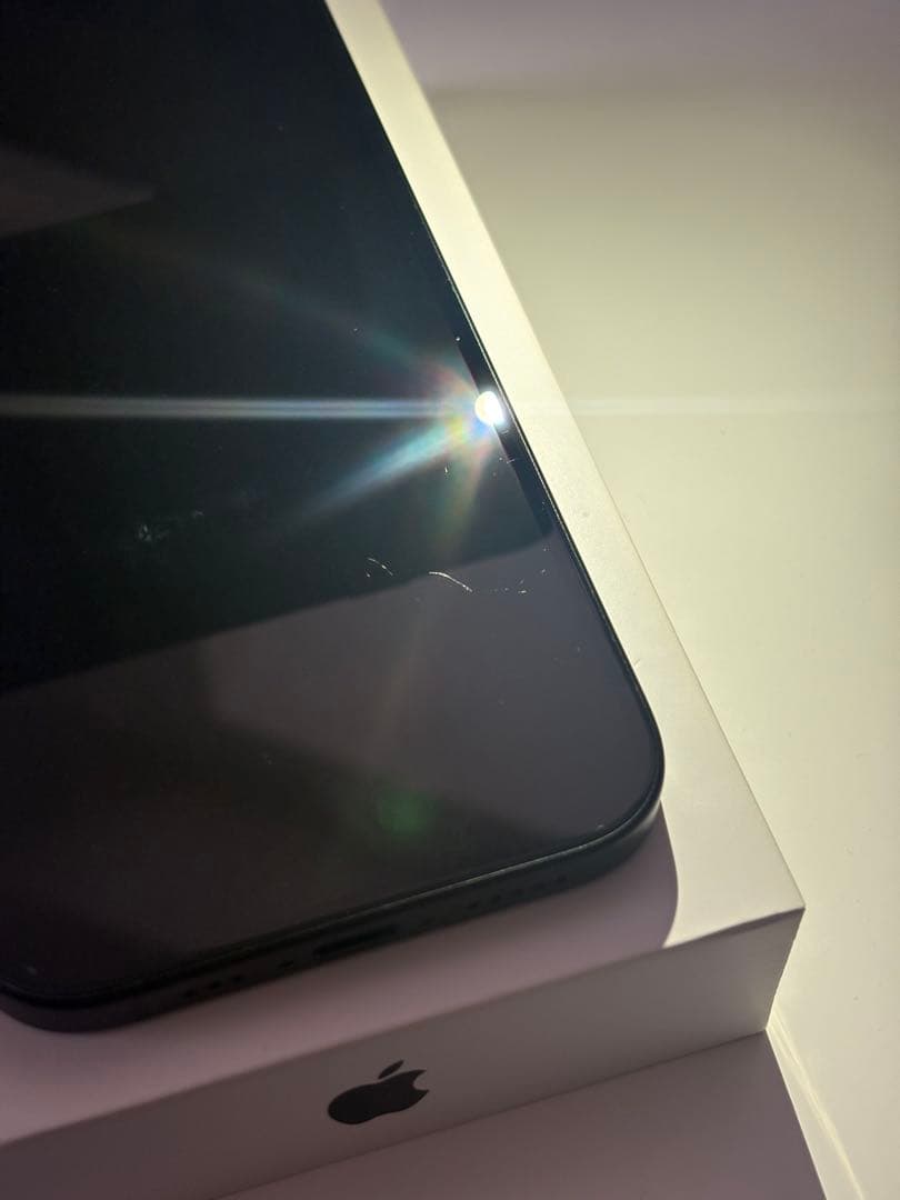 iPhone 15 256GB SIMフリー 98%