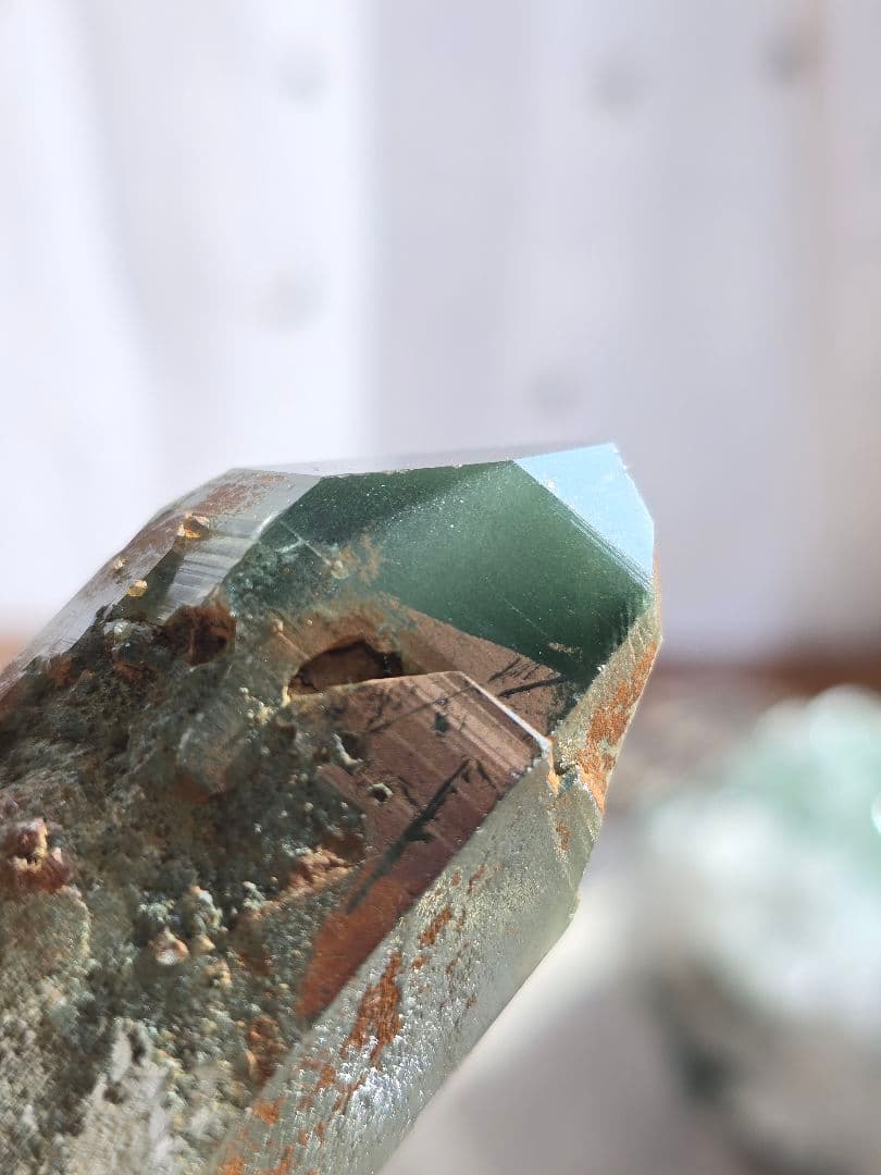 ヒマラヤ水晶 原石 クローライトインクォーツ マニハール産