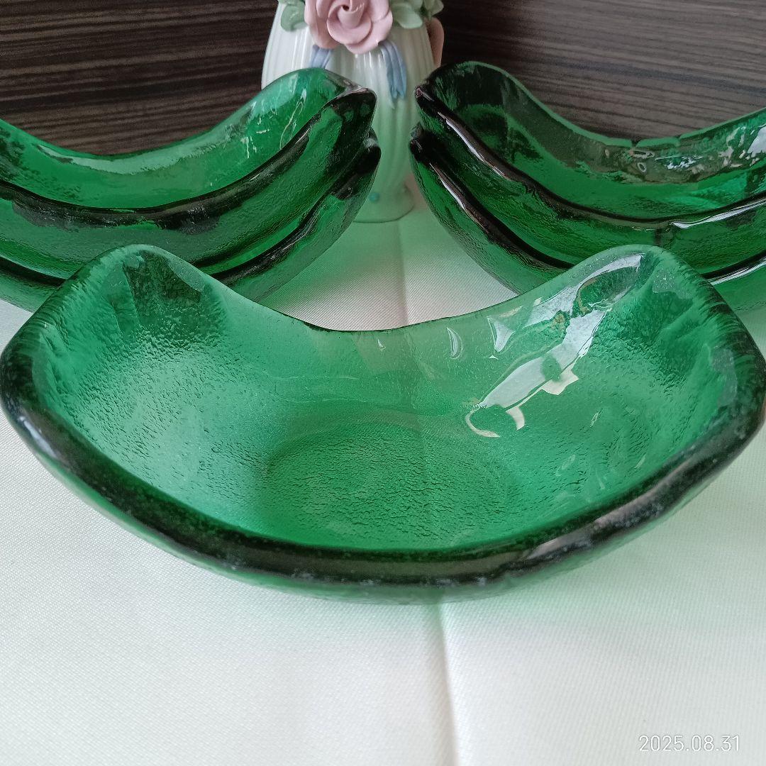 工芸緑色波型ガラスボウル30個セット