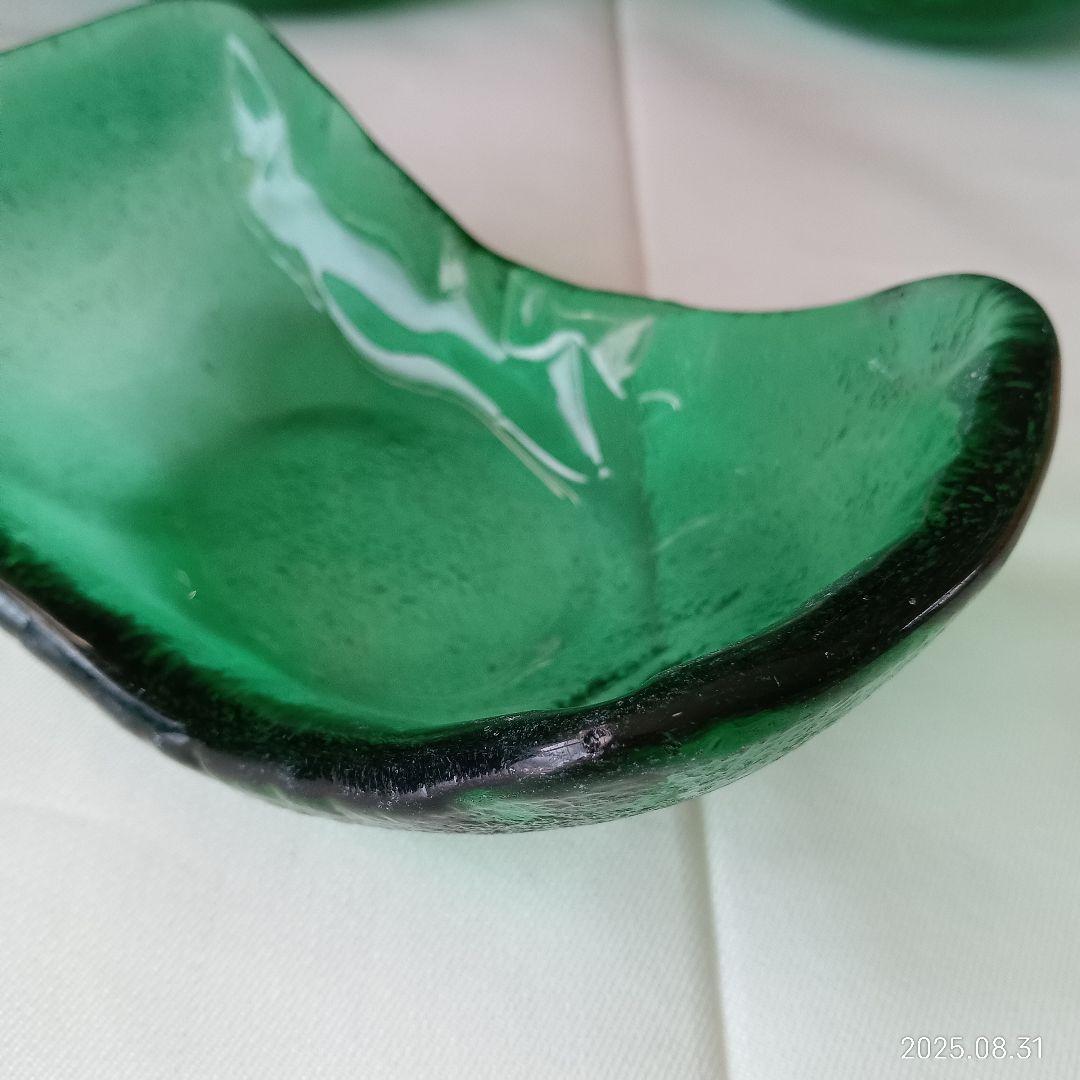 工芸緑色波型ガラスボウル30個セット