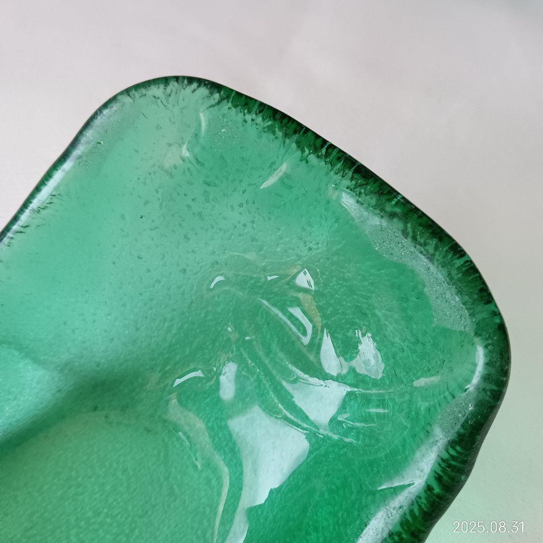 工芸緑色波型ガラスボウル30個セット