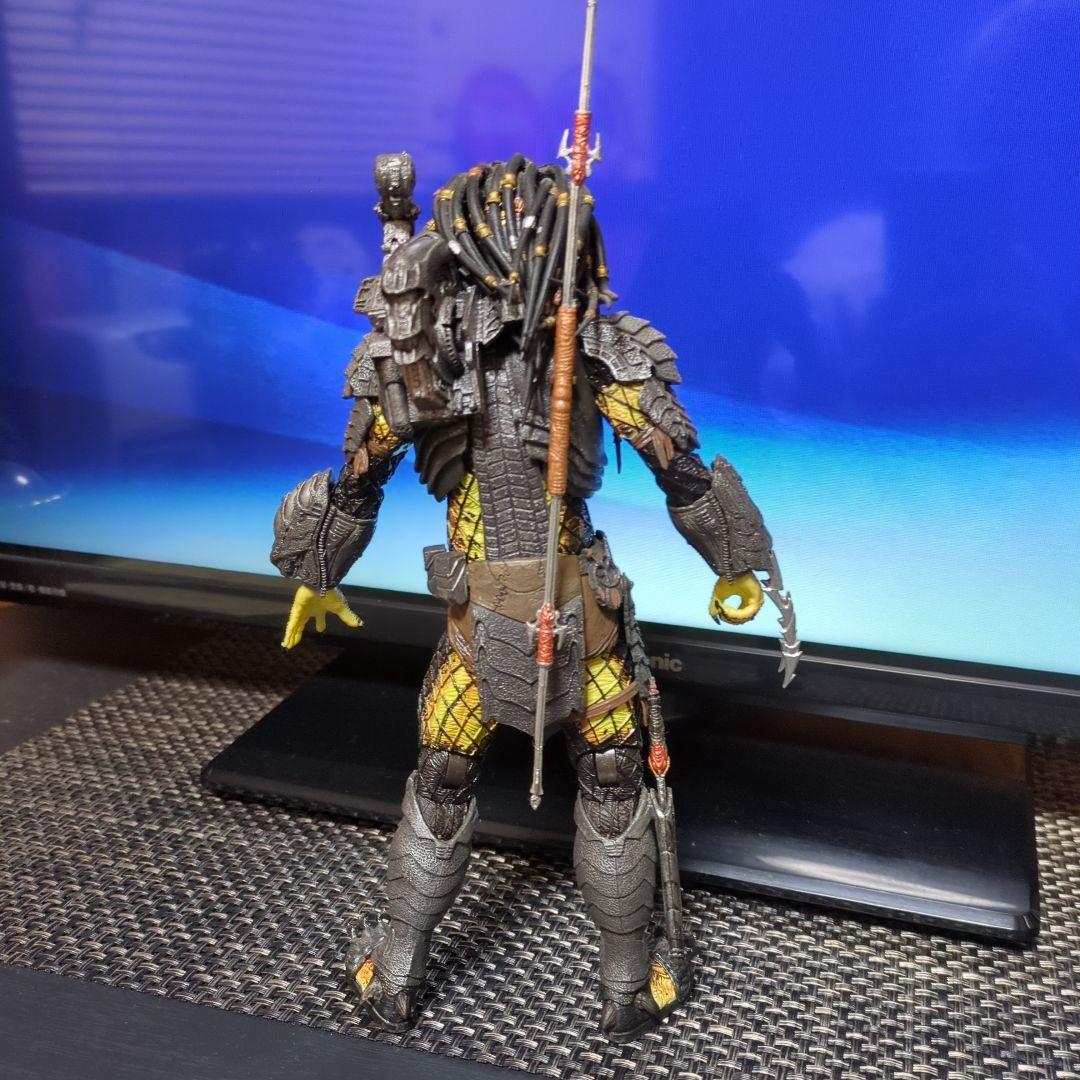 【NECA】AVP／ケルティックプレデターフィギュア【中古•パッケージ無／希少品
