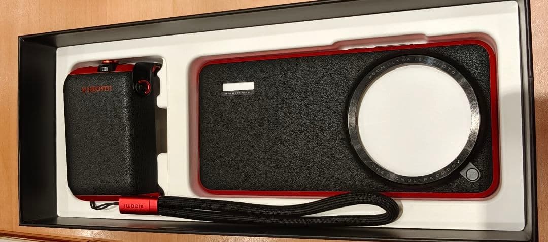 Xiaomi 15 Ultra シルバークローム 16GB/1024GBフォトキ