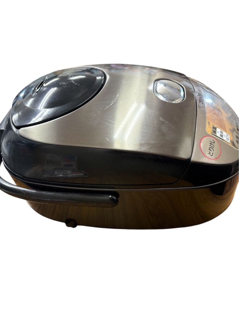 象印　IH炊飯ジャー　炊飯器　NW-VN10A 5.5合炊き　2023年製