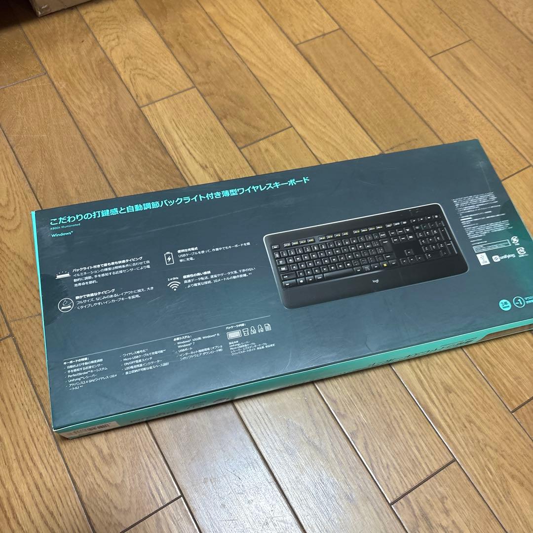 美品　logicool K800 ワイヤレスキーボード
