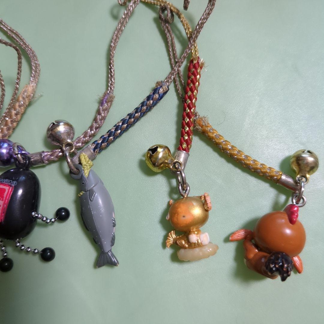 レトロ☆ハローキティ ご当地ストラップ 13個セット　限定品　根付け　サンリオ