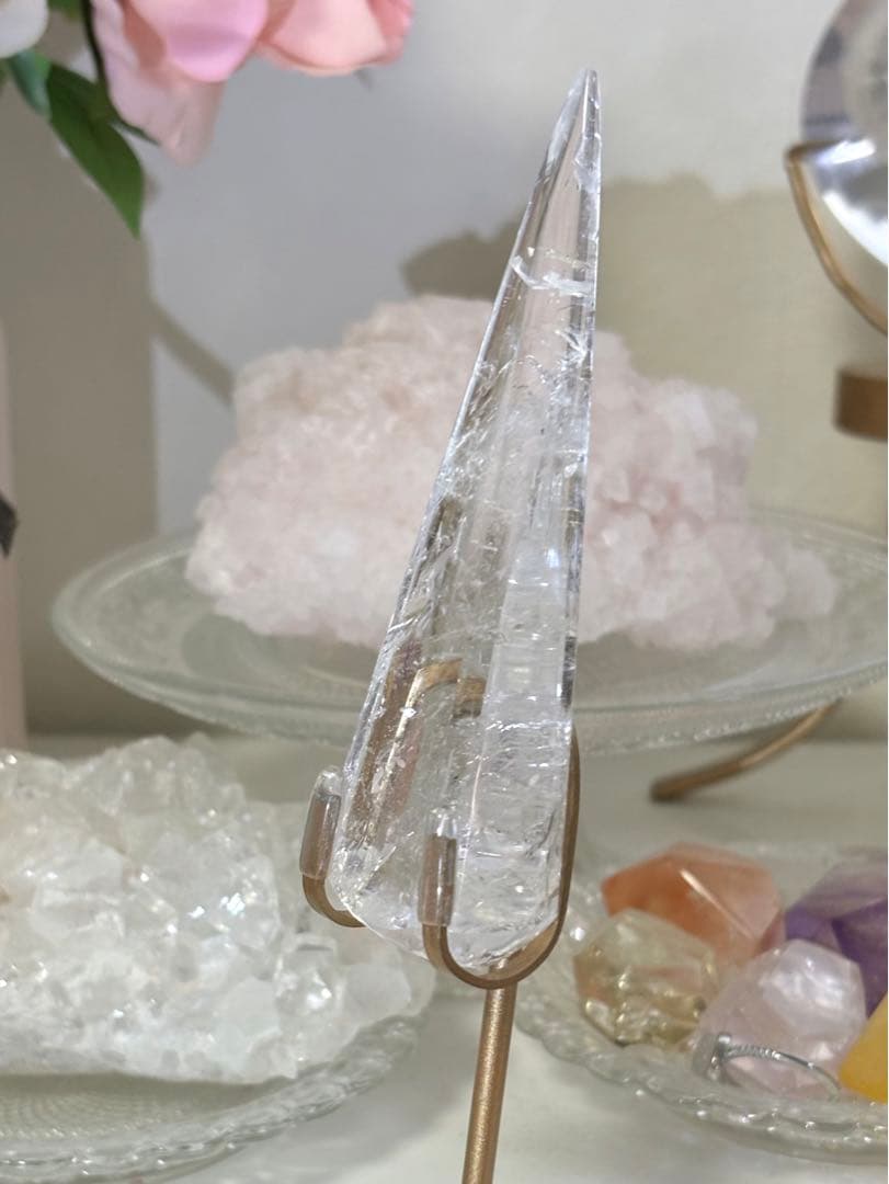 高品質　水晶　雫　ドロップ　スタンド付き