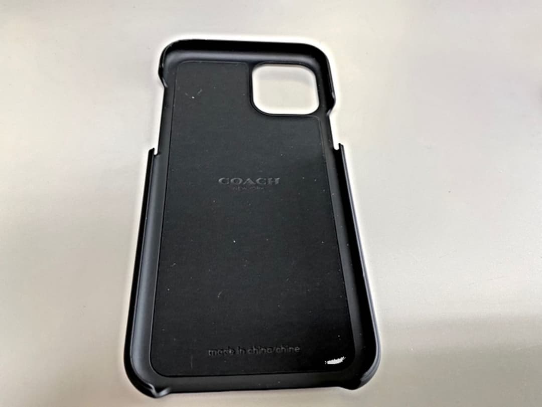 COACH iPhone 11 pro 手帳型ケース