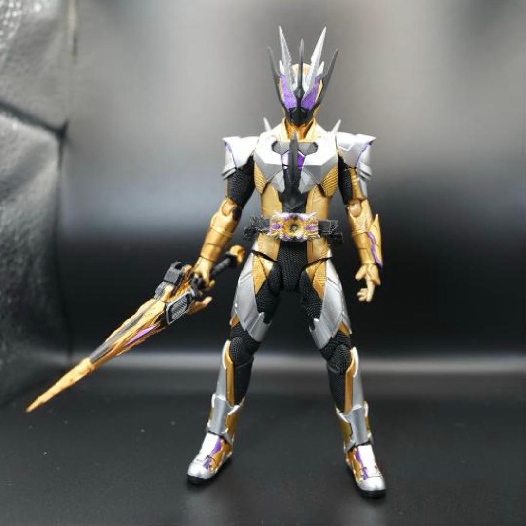 S.H.Figuarts 仮面ライダーサウザー