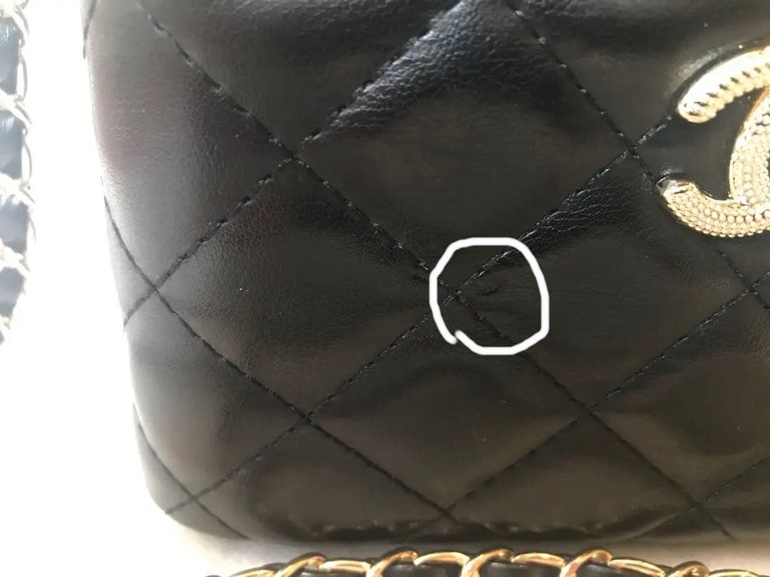 CHANELのノベルティバニティショルダー バッグ