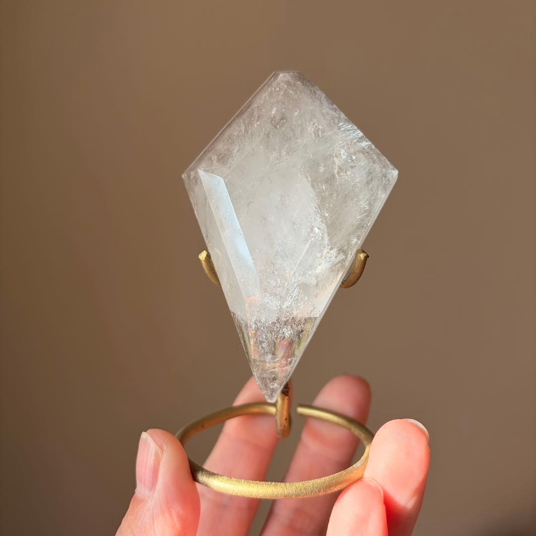 【最高級の品質】レムリアンシード ダイヤカット（ひし形）真鍮台座セット