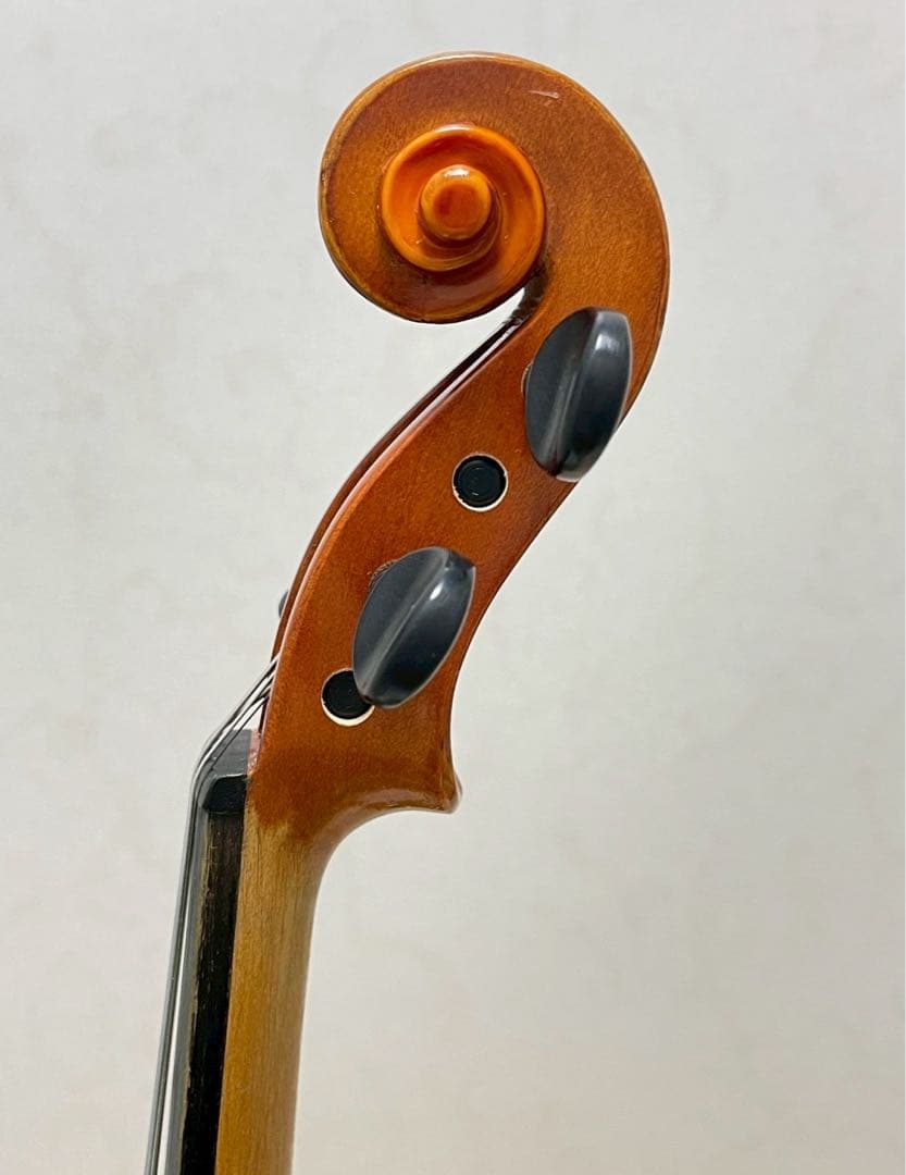 専用　2012年製 SUZUKI ズズキNo200 1/8 鈴木