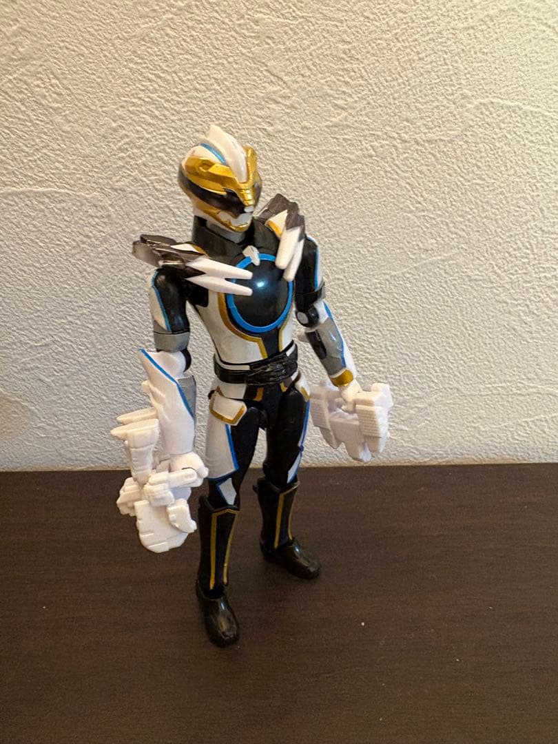 ゴジュウジャー　ミニプラ 勇動　セット