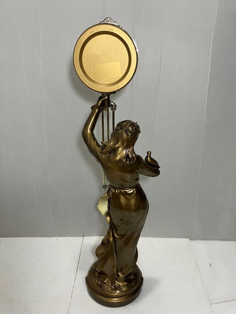 CITIZEN 時計 慈愛の女神 クォーツ 金色イブシ仕上げ　シチズン