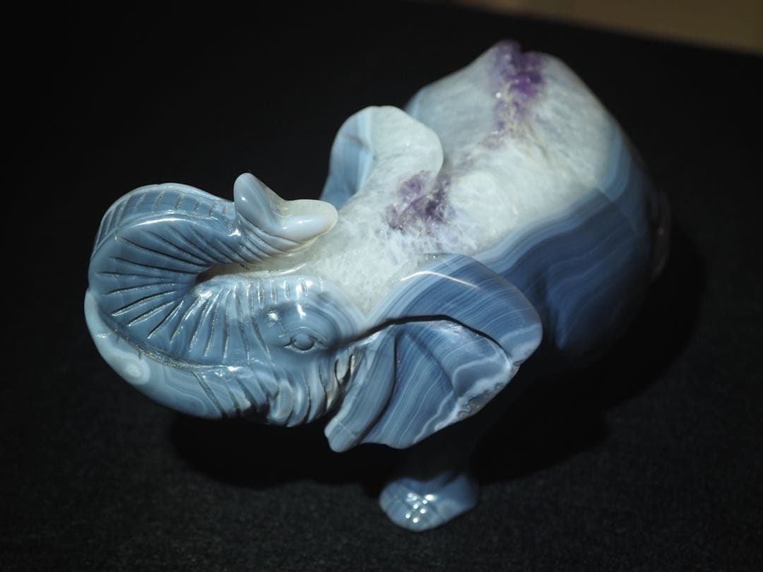 瑪瑙アゲート製象の置物