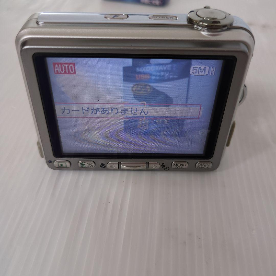 富士フイルムFUJIFILM FinePix V10 オレンジ　動作品　中古良品