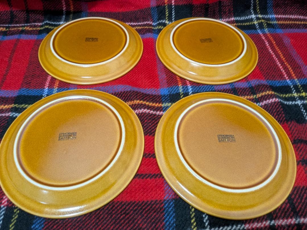 Hornsea Saffron ケーキプレート 4枚セット 1974年製