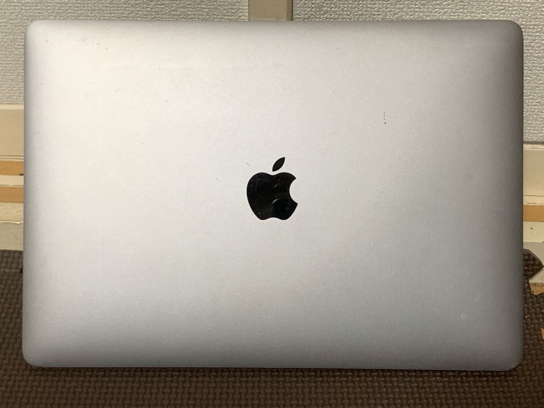 MacBook Pro 2017 13-in A1708 スペースグレイ