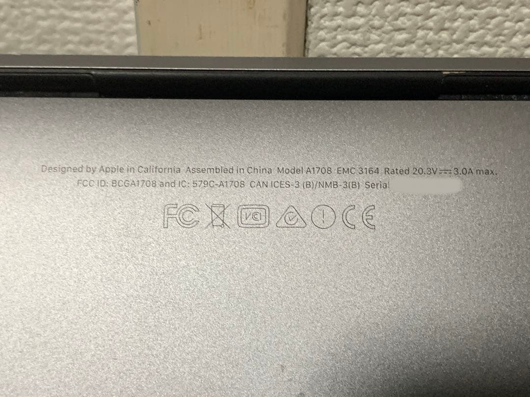 MacBook Pro 2017 13-in A1708 スペースグレイ