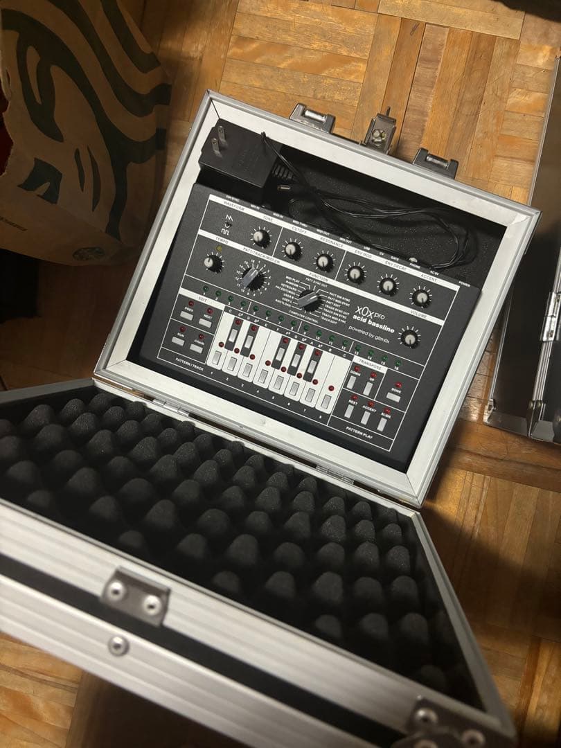 鍵盤楽器 gizm0x - x0Xpro Acid Bassline Synth