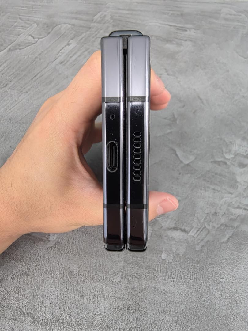 【ほぼ新品・国内版】Galaxy Z Fold5 SC-55D