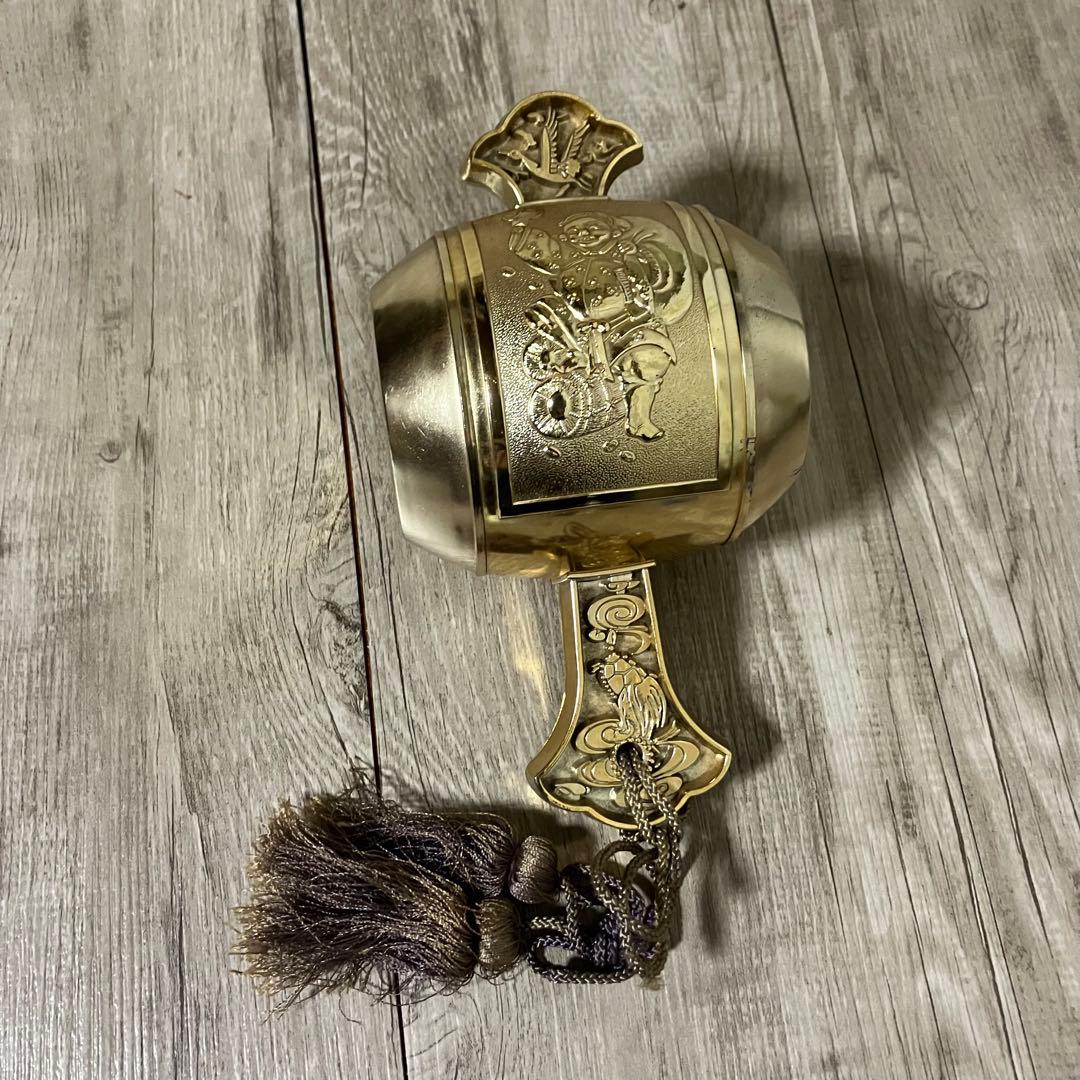 3F 【縁起物】打ち出の小槌 置物 金色 七福神（大黒天・恵比寿）彫刻タッセル付