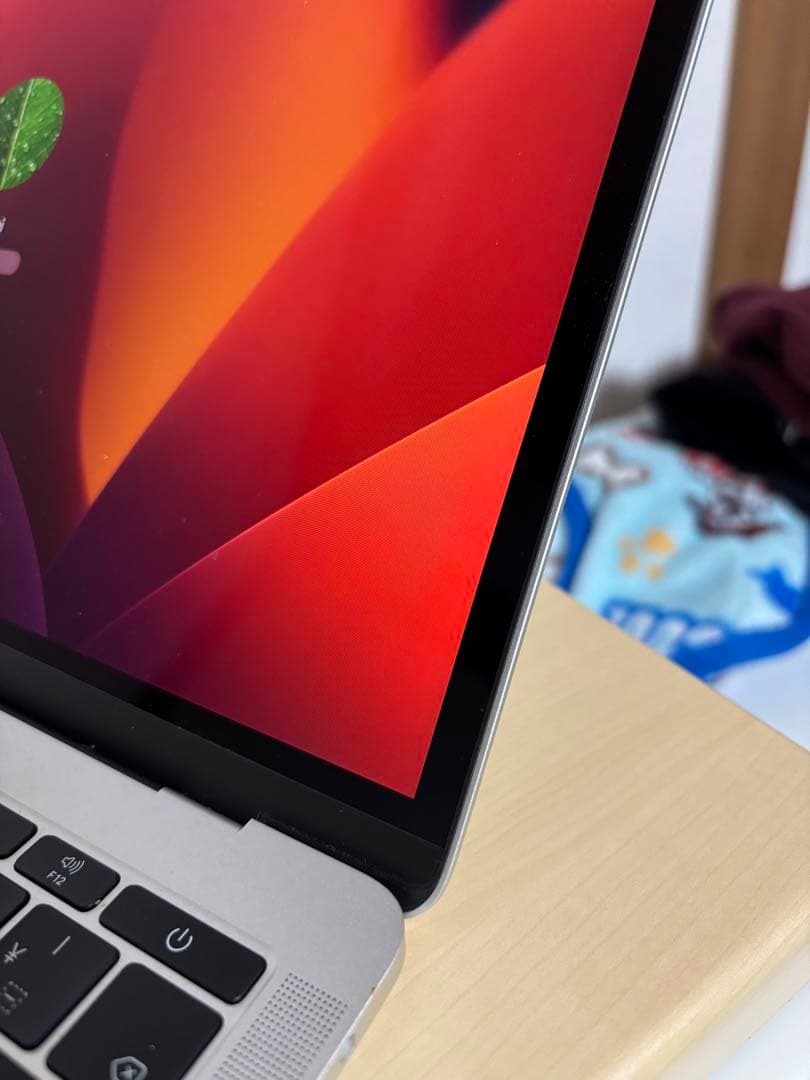 MacBook本体 MacBook Pro 13 2017 2.3GHz i5 8GB 128GB