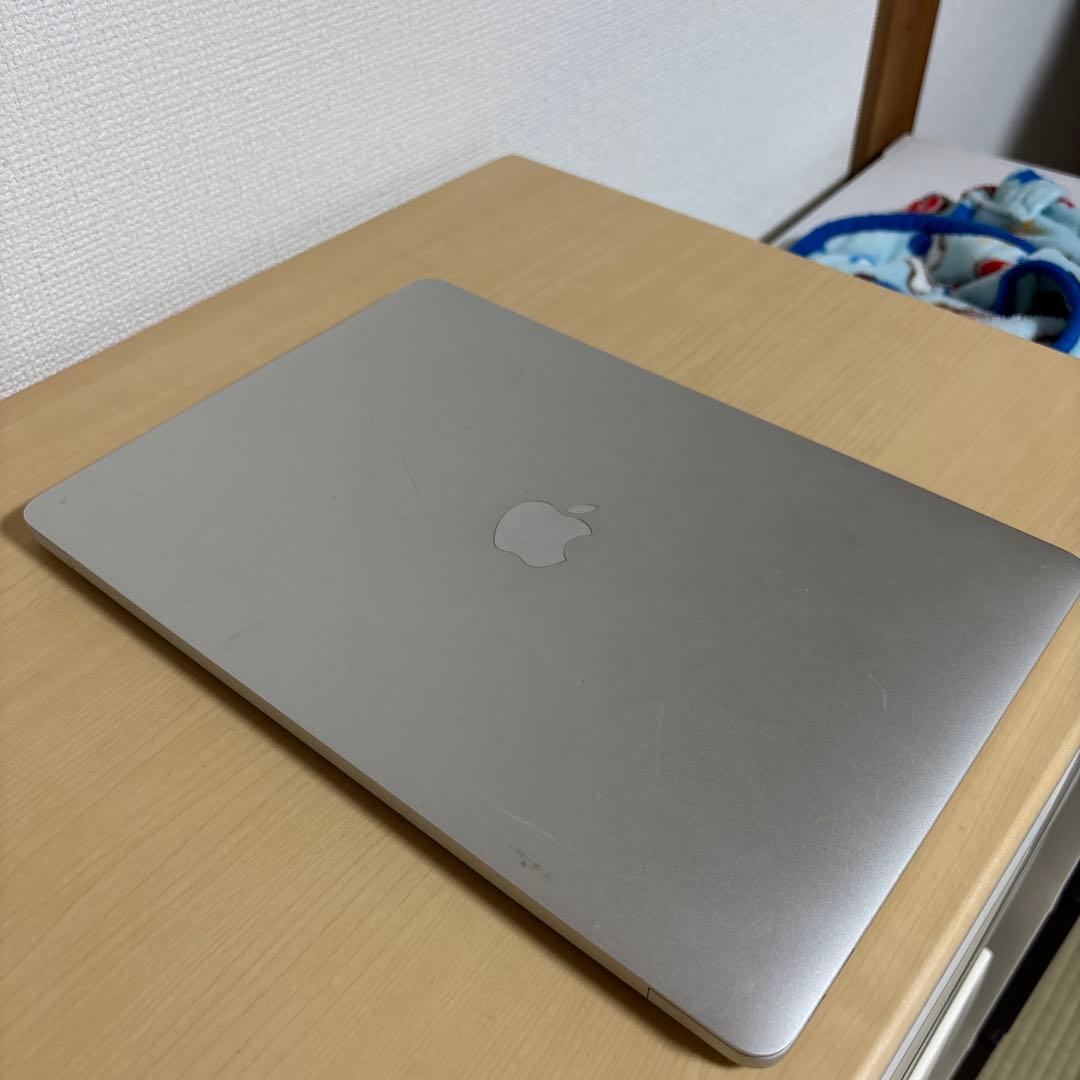 MacBook本体 MacBook Pro 13 2017 2.3GHz i5 8GB 128GB